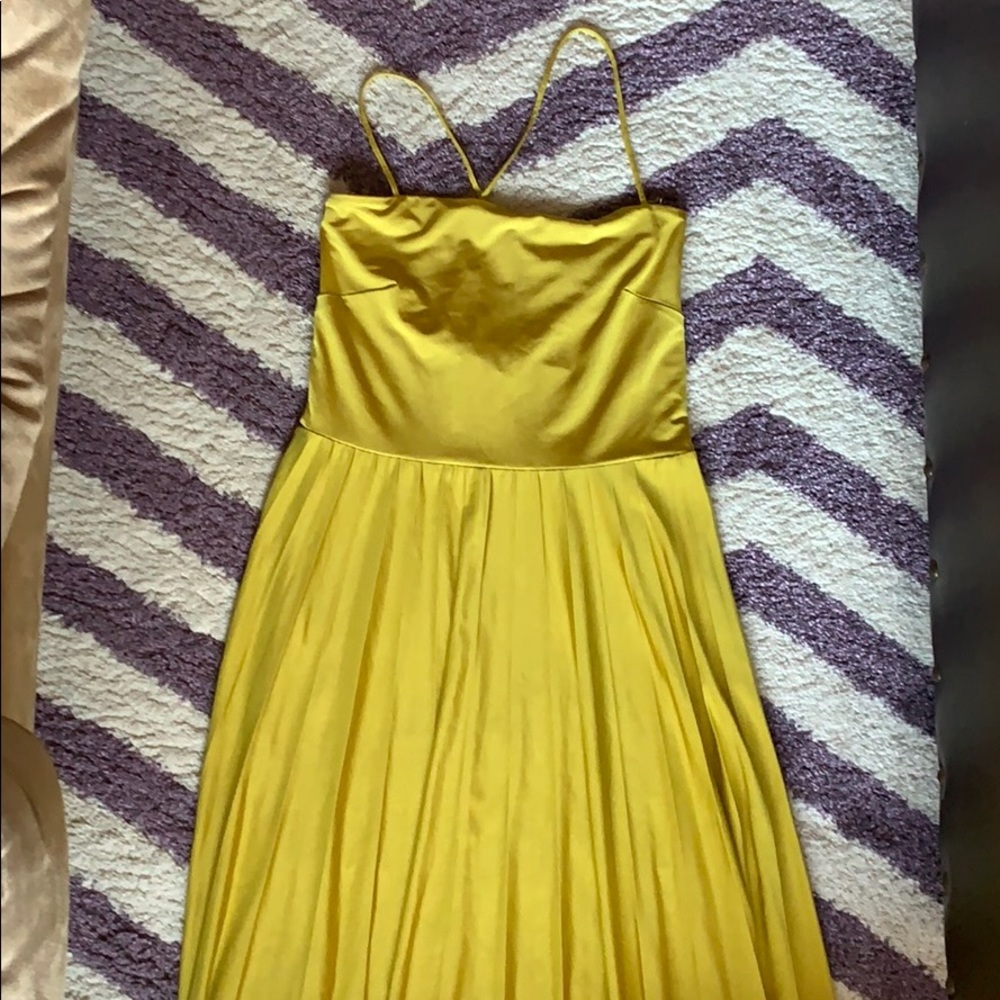 Brand new yellow dress